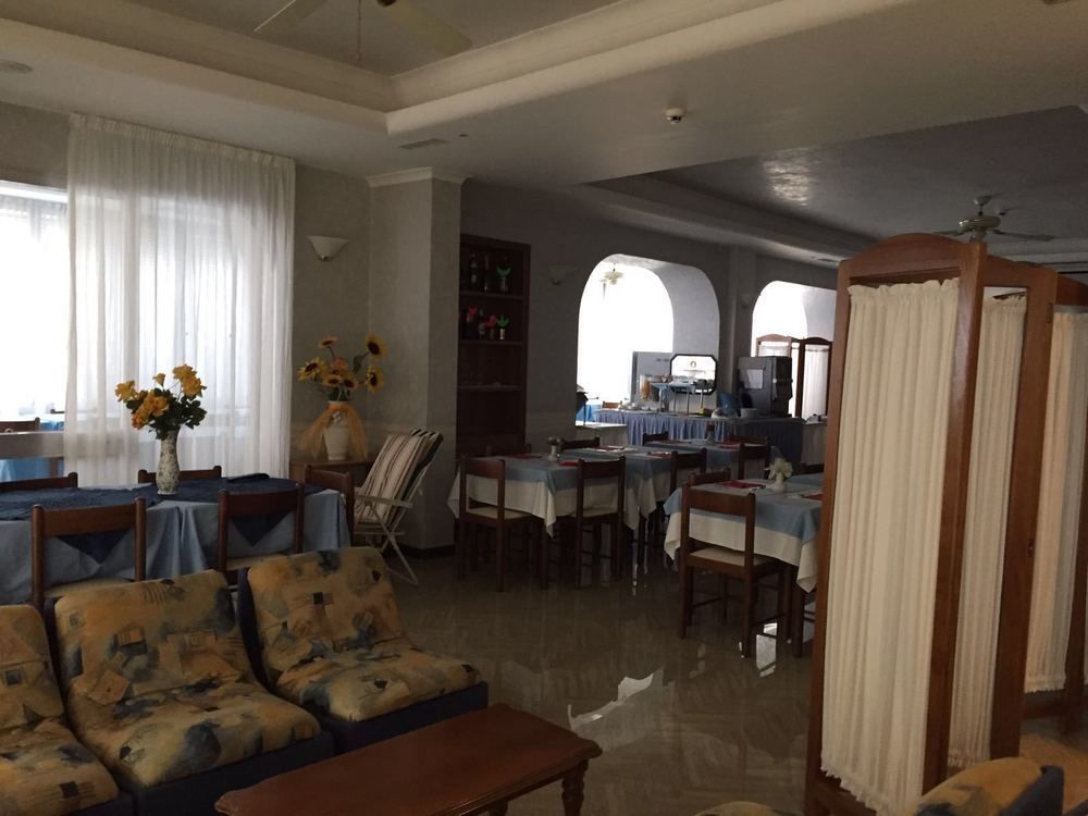 Hotel Arno 米萨诺阿德里亚蒂科 外观 照片